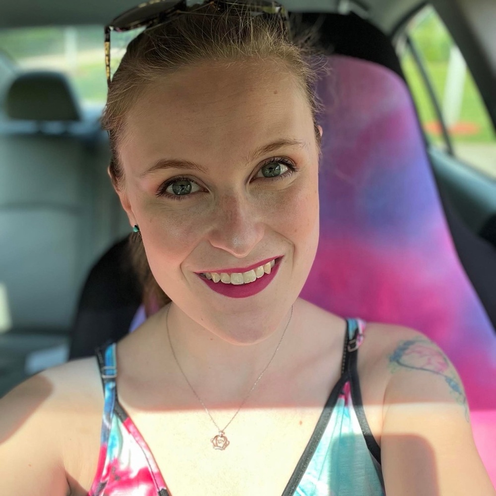 Meet your Posher, Katelyn